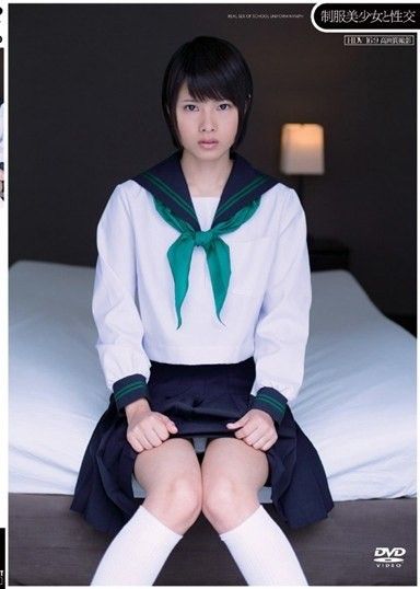 與穿著制服的美麗女孩 Sora Ueto 做愛